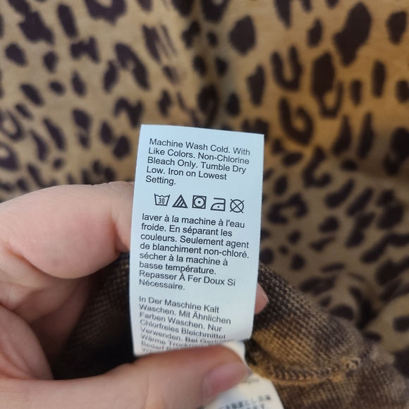 J. Crew Sweater Skirt in Leopard Print Merino Wool Midi Size XS - Picture 5 of 8